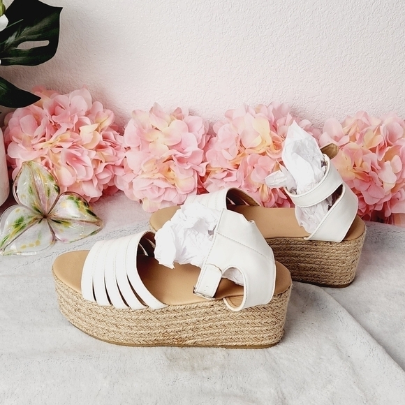 YOKI Harmony Women's Comfort Wedge Sandal Size: 8 - Picture 4 of 5